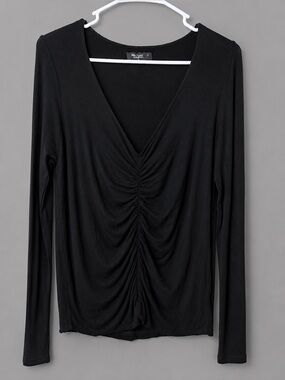 Michael Lauren black long sleeve top